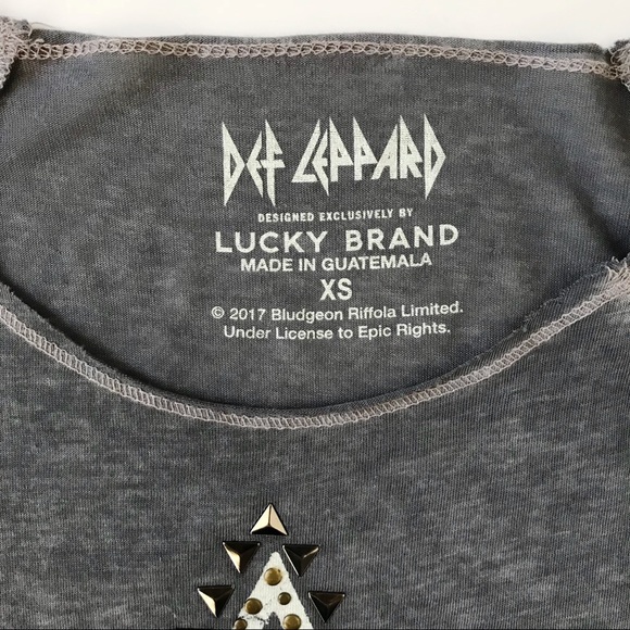 Lucky Brand Def Leppard Studded Graphic Tee XS - Picture 4 of 5